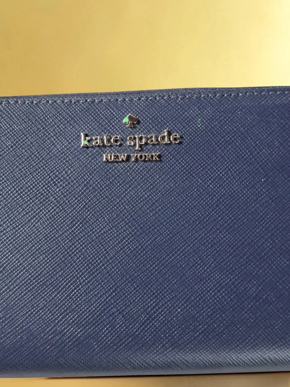 KATE SPADE Blue Long Wallet zipper closure